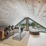 Tatil Evi Brand New At Cross-country Skiing *